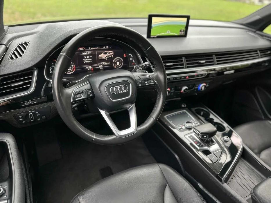 Audi Q7 quattro Premium Plus      2017