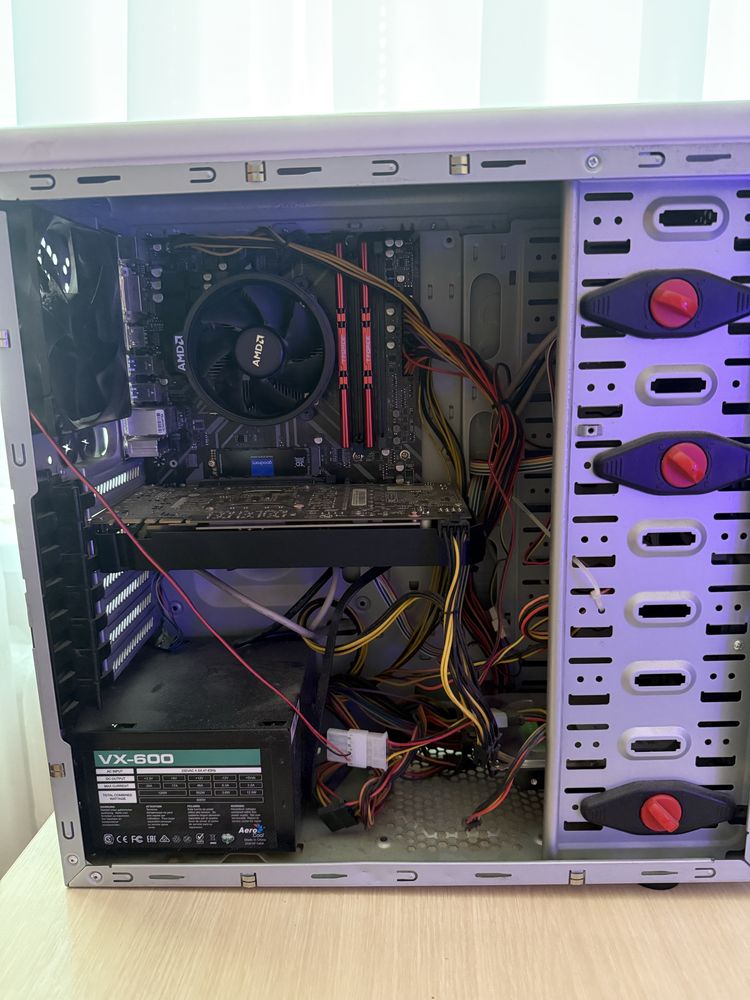 Ryzen 5 3600, gtx 1080 8gb, 16 RAM DDR4