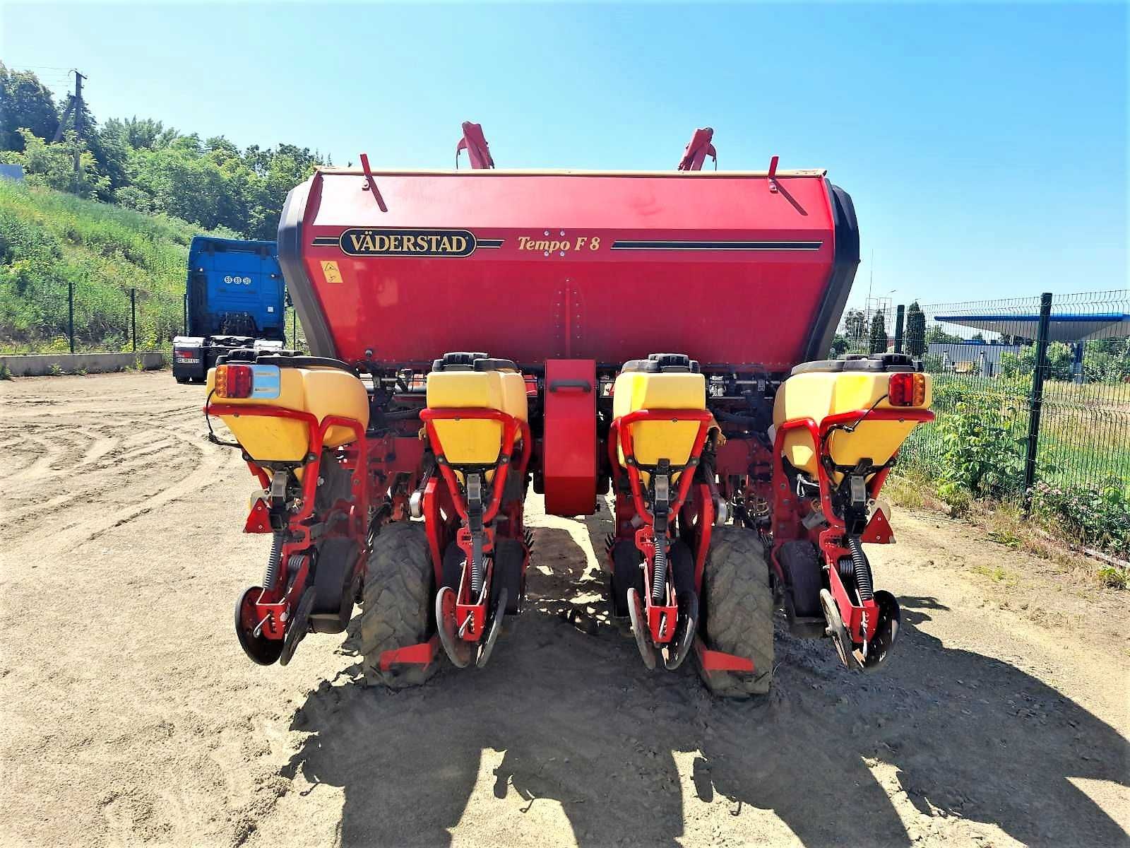 Сівалка Vaderstad Tempo F8 2016 року, Вадерстад ф8