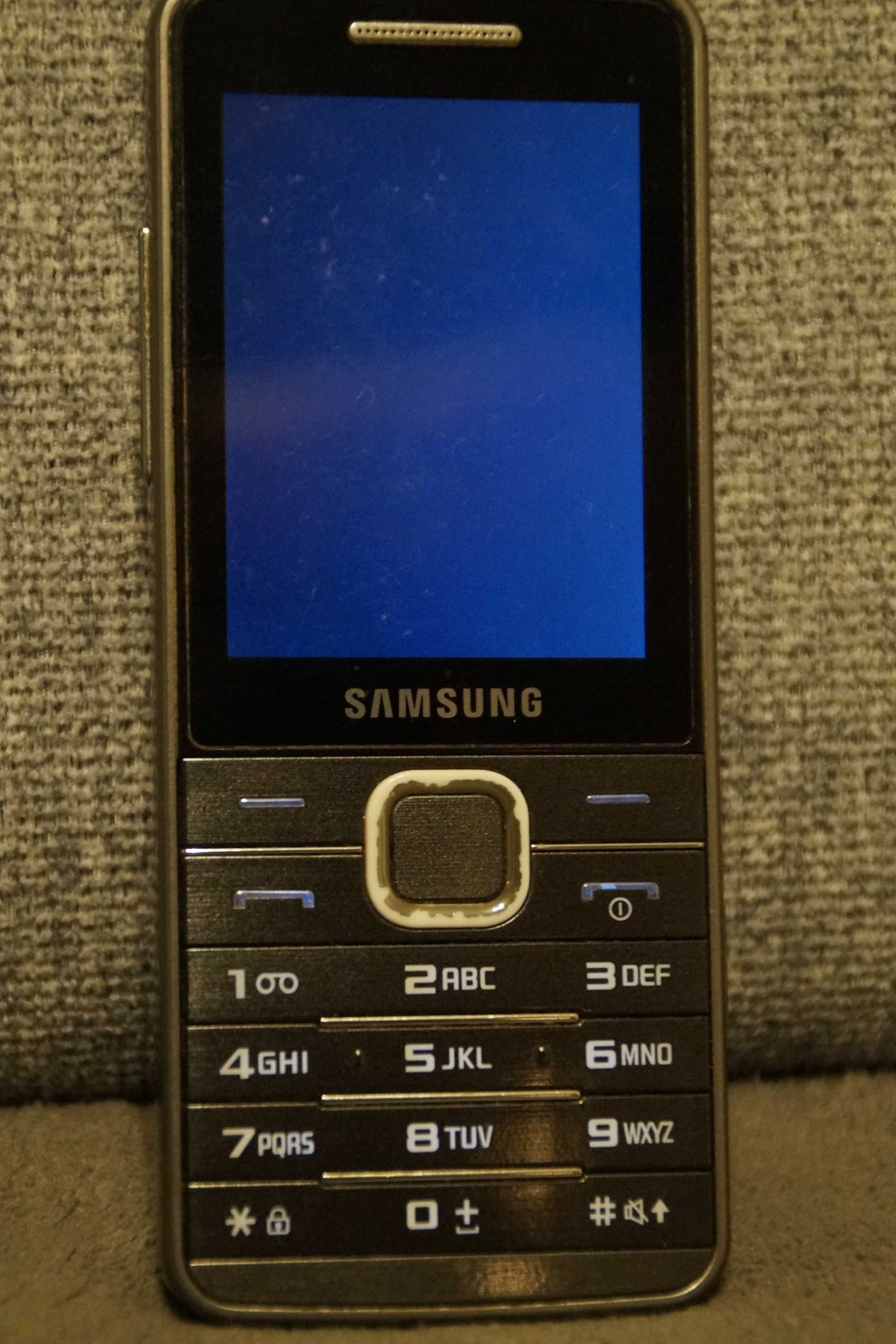 Samsung GT-S5611