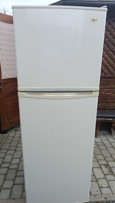 Холодильник LG-372SVF