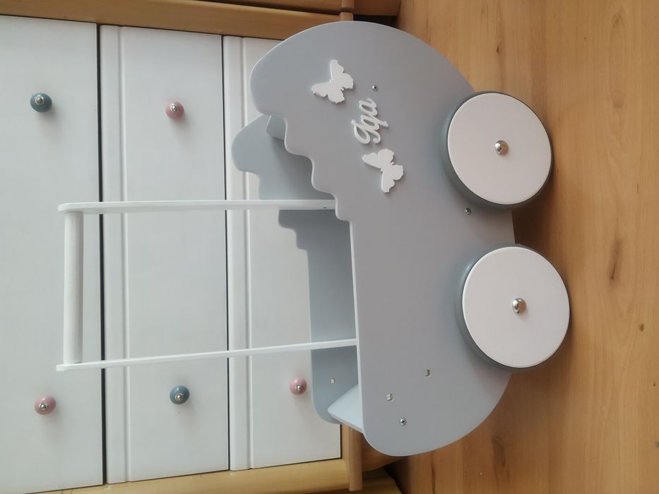 DREWNIANY Wózek budka dla lalek "Ani" z sercem