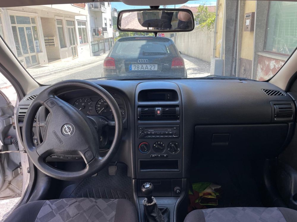 Opel Astra 1400 16v Gasolina