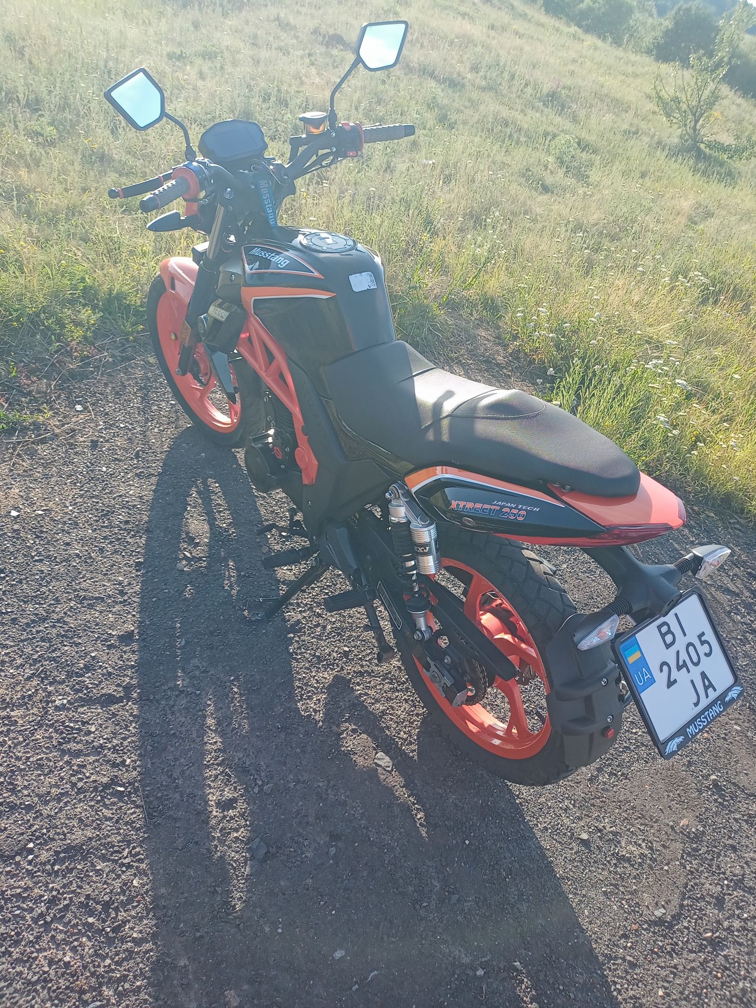 Musstang xtreet 250