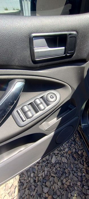 Продам Авто FORD C-MAX 2010 рік 1,6 дизель.