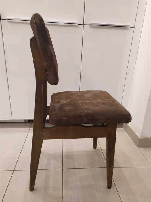 krzesło z czasów PRL