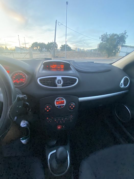 Clio break 1.5 diesel de 2008