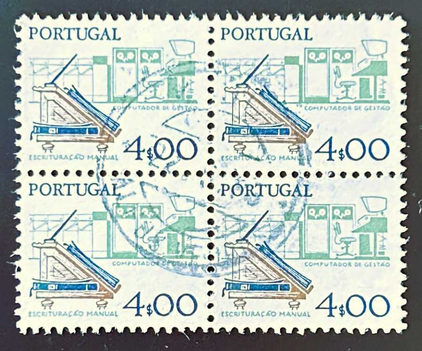 Quadra de selos usados de 4$00 - Instrumentos de trabalho - 1978