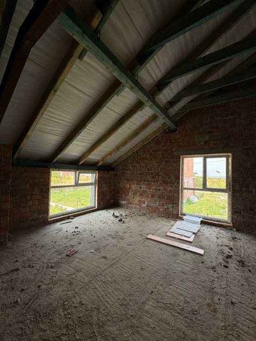 Продаж окремостоячого бидинку в Винниках