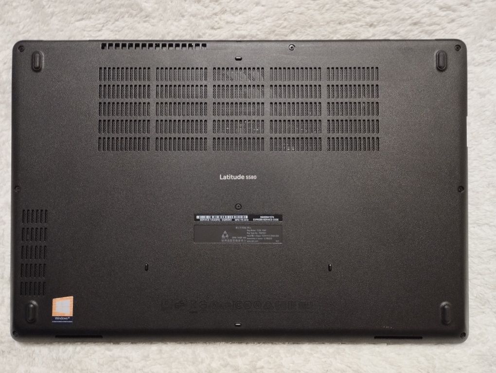 Игровой Dell 5580 IPS i5-6440HQ/8gb DDR4/SSD 256gb/nVidia 940mx