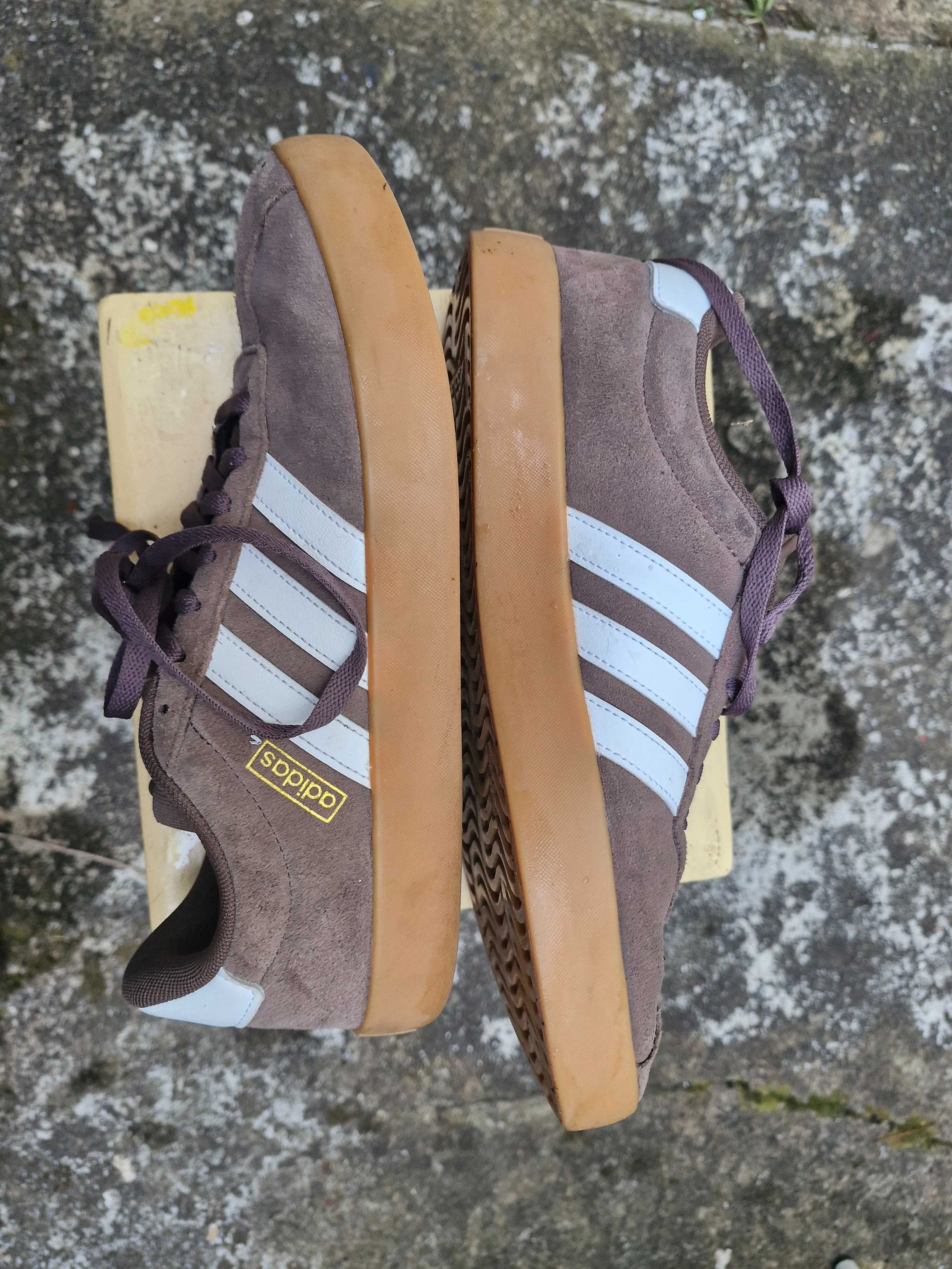Sapatilhas ADIDAS VL Court 3.0_Castanhos