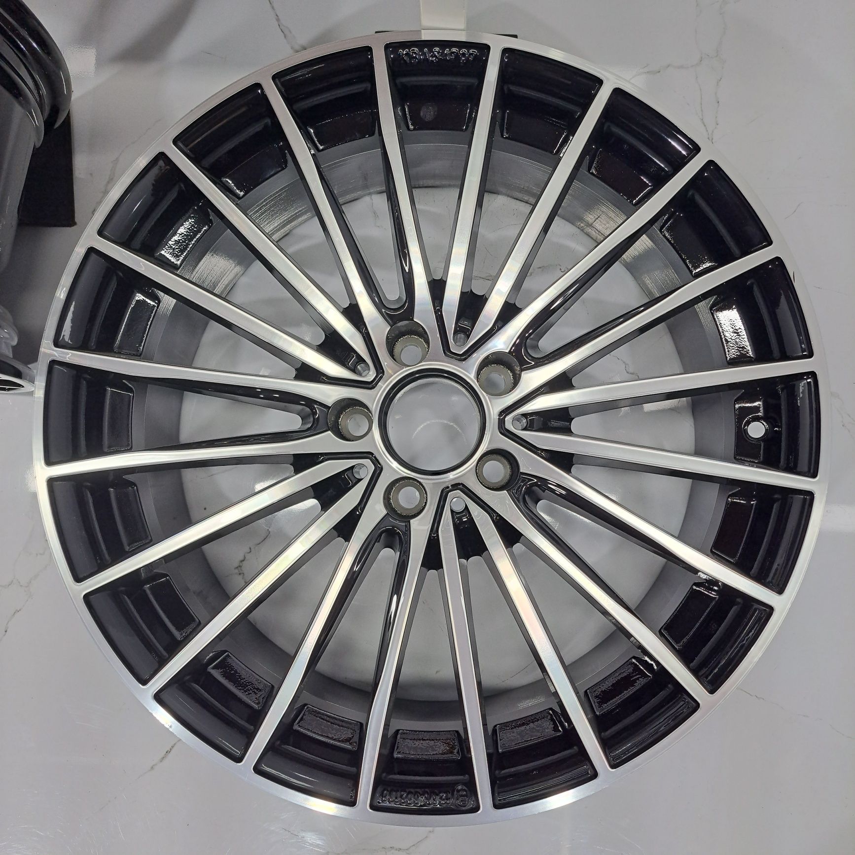 Jantes 19" LOOK Mercedes AMG new turbine A B CLA GLA Vito Viano 5x112