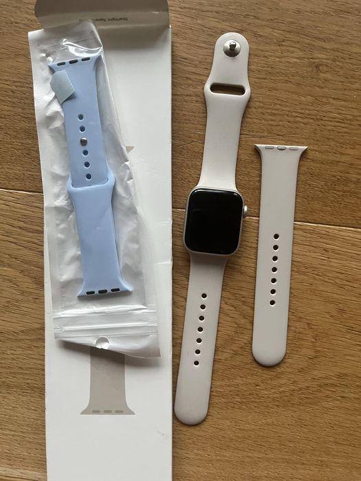 Apple Watch SE 40 mm pasek plus ładowarka