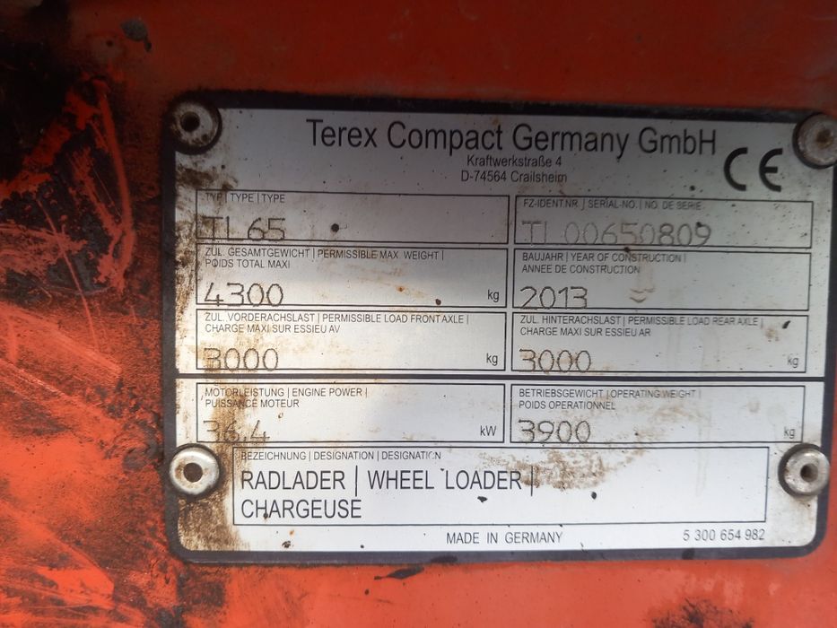 Ładowarka  2013 rok