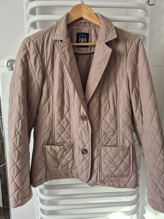 Lekka beżowa kurteczka Burton R.38