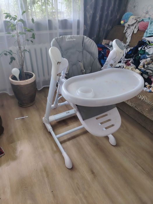 Krzesełko do karmienia i huśtania