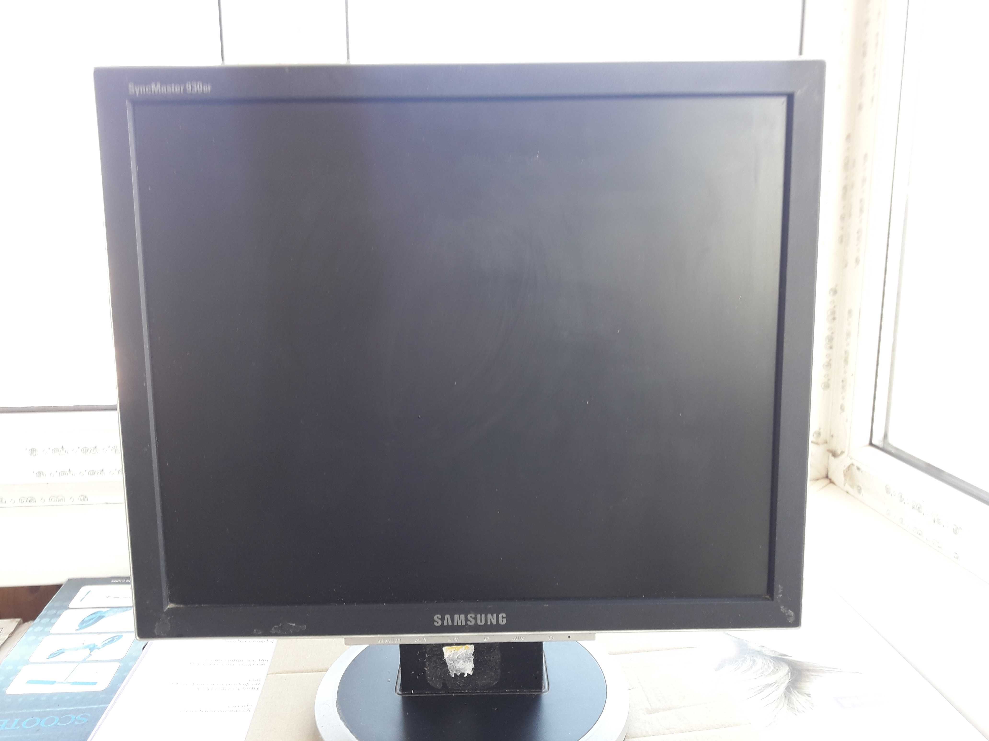 Монитор SAMSUNG  930 BF Малайзия, рабочий, б/у ,  19" .