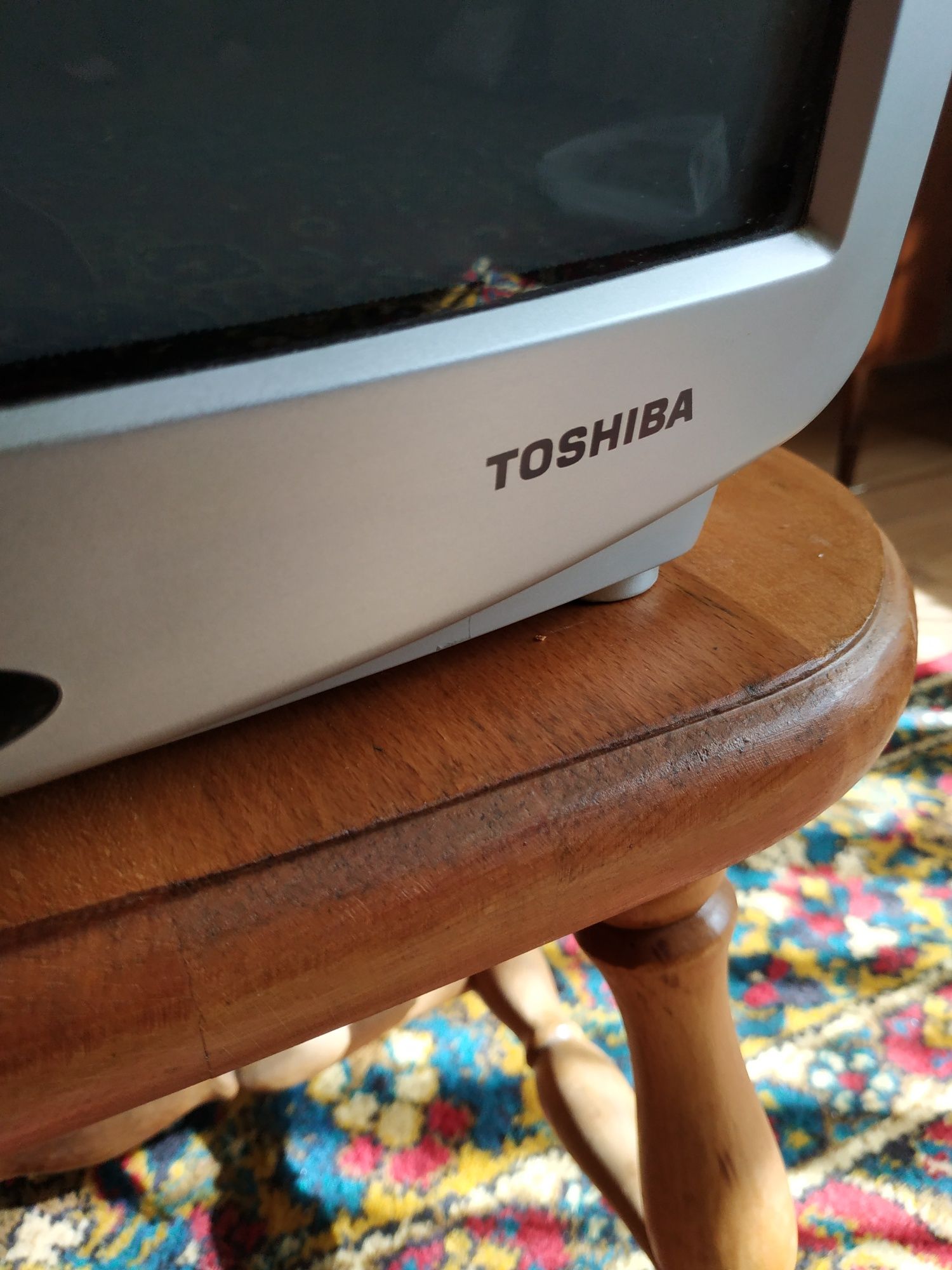 Телевизор TOSHIBA.