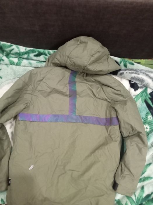 Парка єврозима на хлопчика підлітка