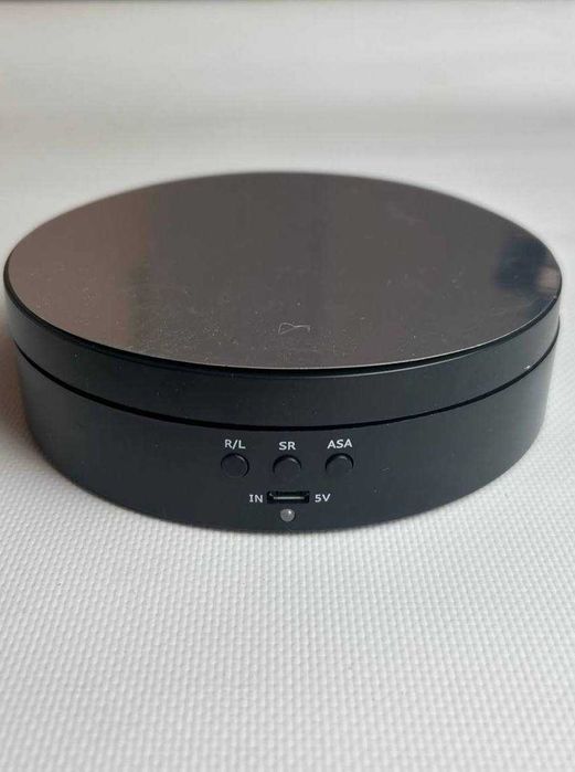 Електрична поворотна підставка для демонстрації товарів