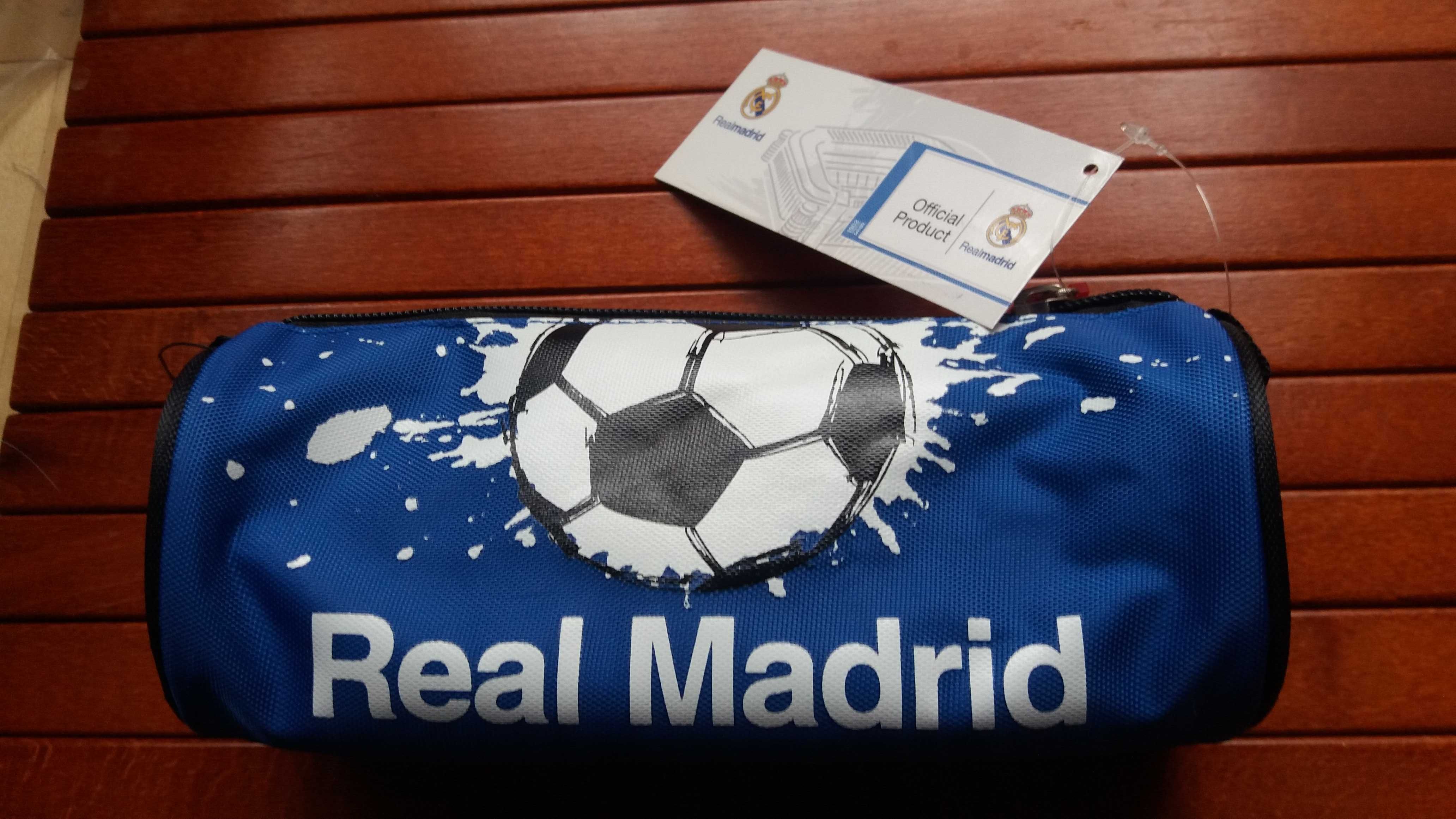 Piórnik , saszetka Real Madrid niebieski nowy