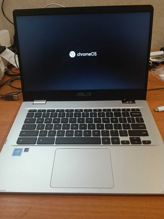 Chromebook для блекауту і ноут 15.6/i3 5gen/8/500hdd