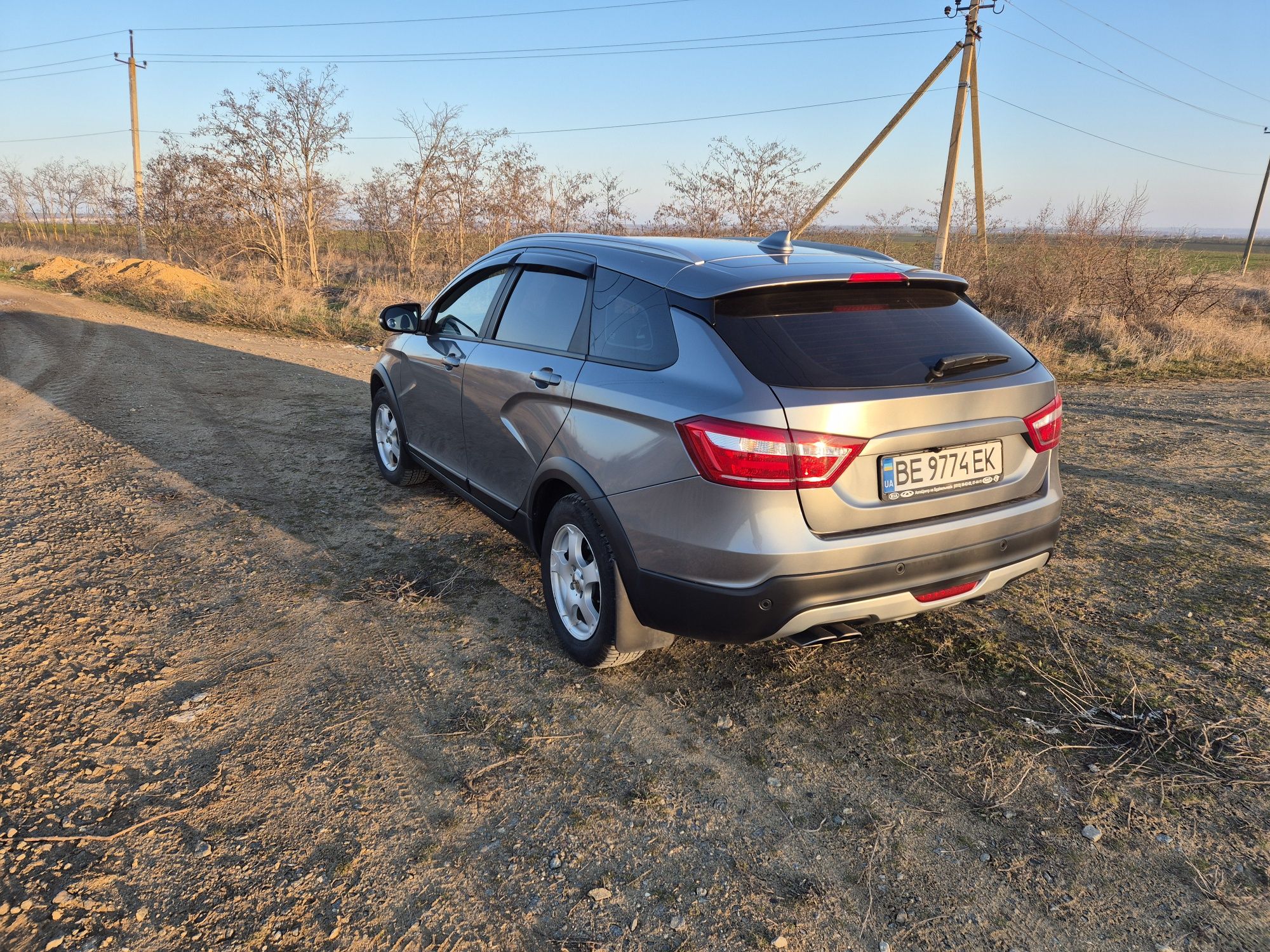 Продаю lada vesta sw cross лада веста