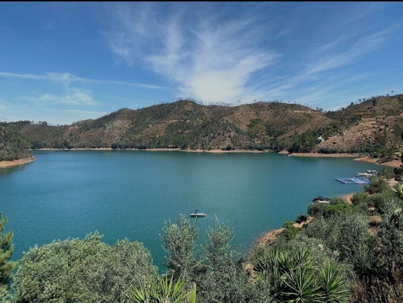 Alugo casa de férias em Trutas barragem castelo de bode