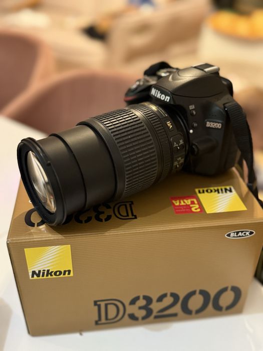 Nikon d3200 + NIKKOR 18-105 VR kit