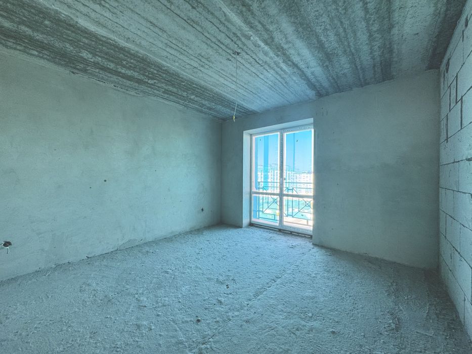 Здана,2 кім квартира,біля парку та озера,котел