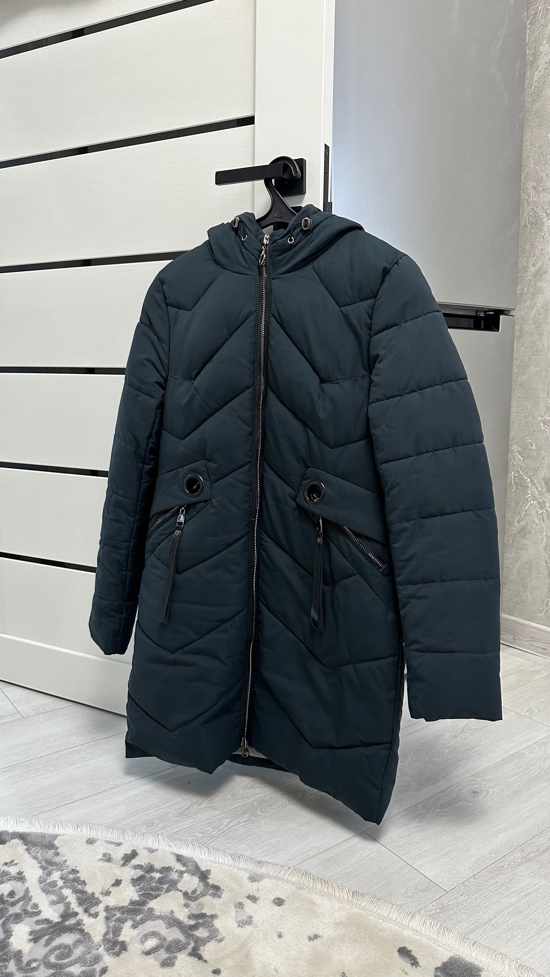 Зимове пальто розмір л