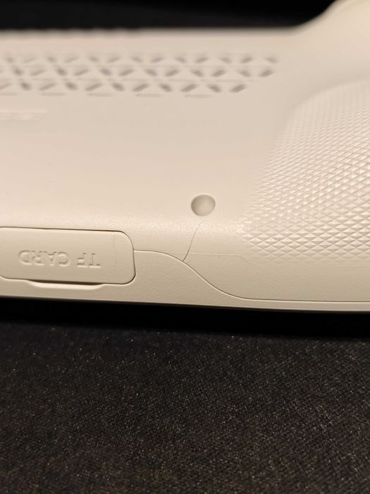 Konsola przenośna Retroid Pocket 5 + etui + grip