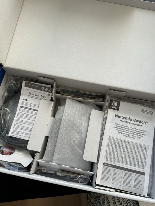 Nintendo Switch Pokemon Eevee