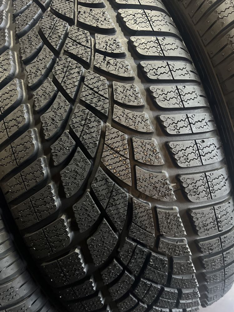 245/45/19 R19 Dunlop SP WinterSport 3D RSC 4шт новые зима