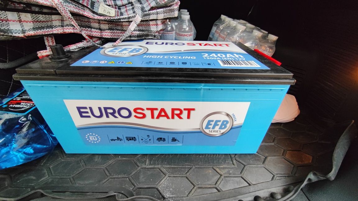 Продам аккумулятор Eurostart 12v 240Ah ТОРГ