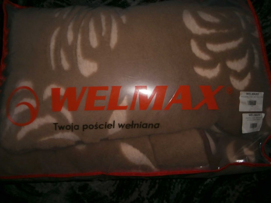 nowy ciepły koc welmaxa  i poduszka