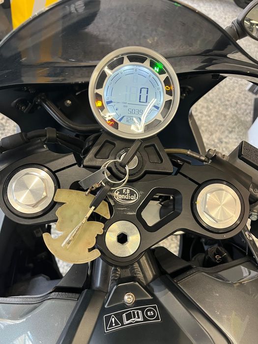 FB Mondial Pagani 125 Uma italiana Bela e Exclusiva Distinção Historia