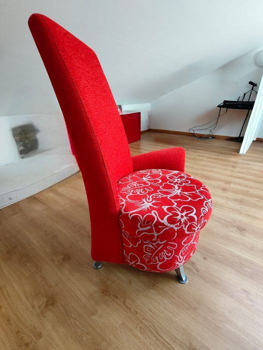 Cadeirão decorativo