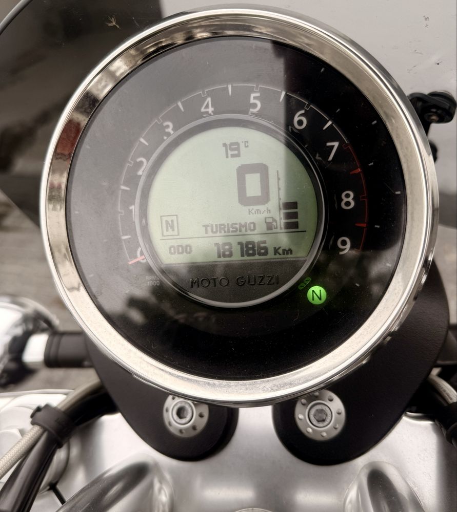 Moto Guzzi California 1400 Custom