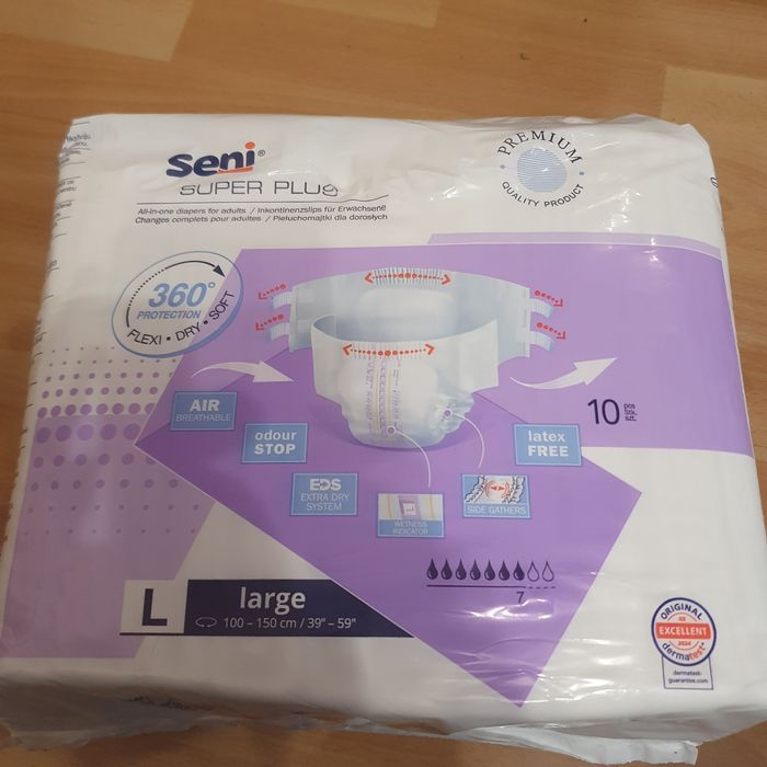 Pieluchy nowe w opakowaniu