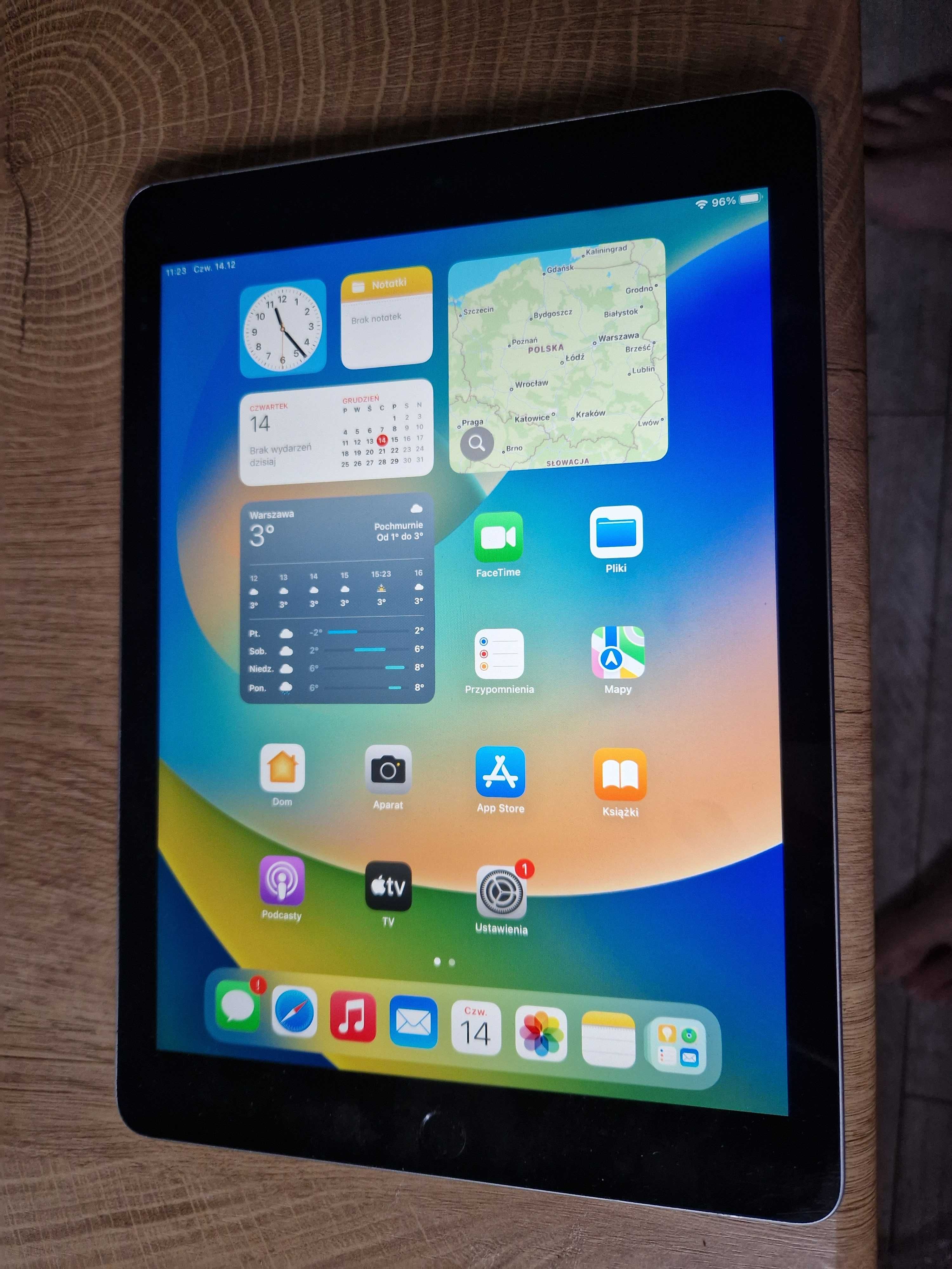 Apple iPad 6generwcji A1893 32GB WiFi. Stan bdb 100%
