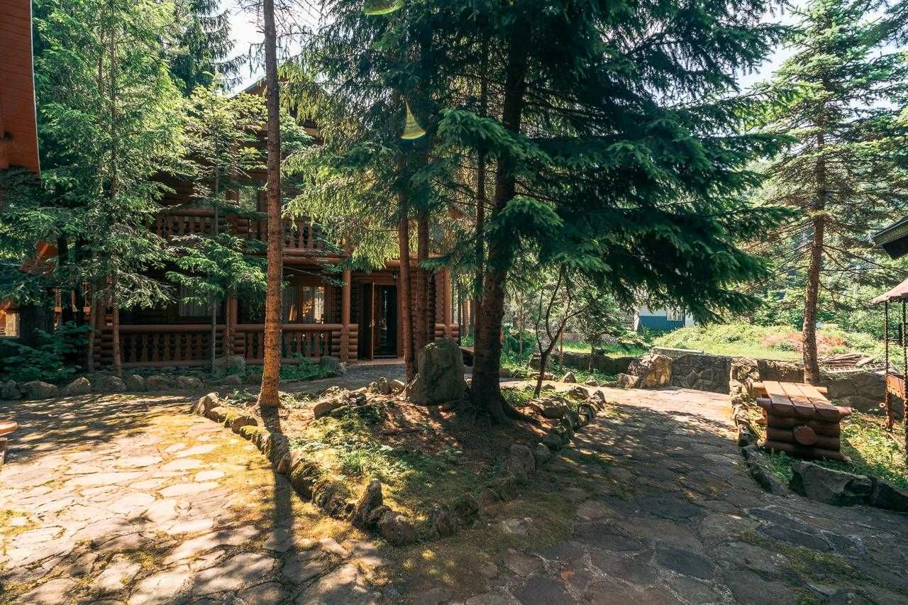 Котедж в Яремче біля Буковеля - ідеальний для життя та відпочинку