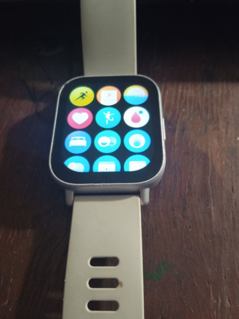 Продам часы Redmi watch 5