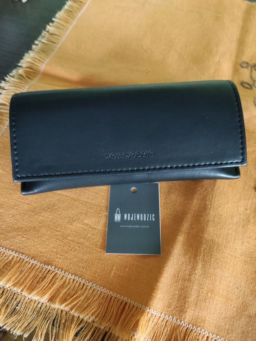 Etui skórzane Wojewodzic, nowe, czarne, eleganckie