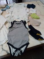 lote-8/ 23 peças de roupas criança Usadas, bom estado, só vendo em n