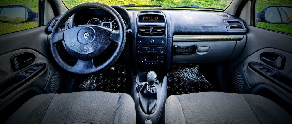 Renault Clio Gasolina bom estado