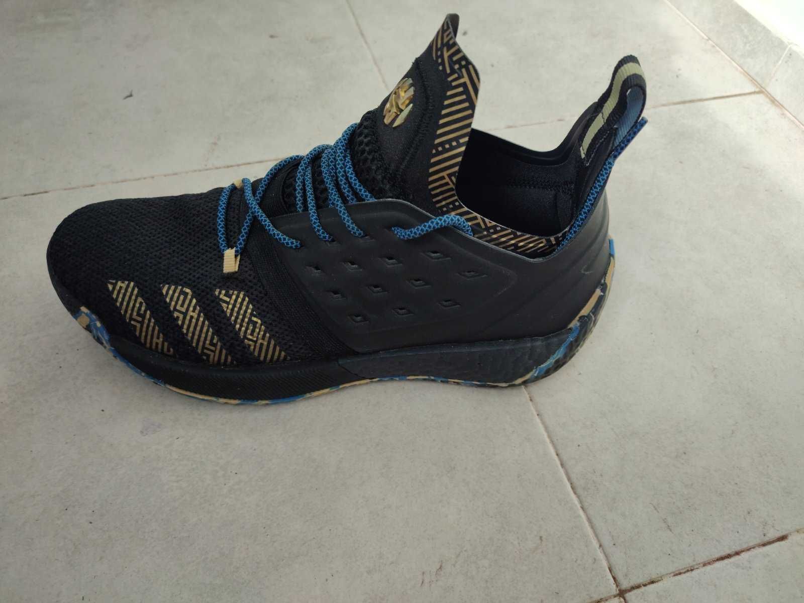 продам кроссовки adidas performance мужские