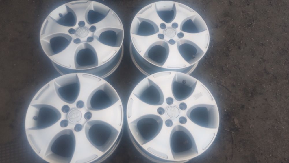 5x114,3 16 kia Hyundai mazda felgi aluminiowe