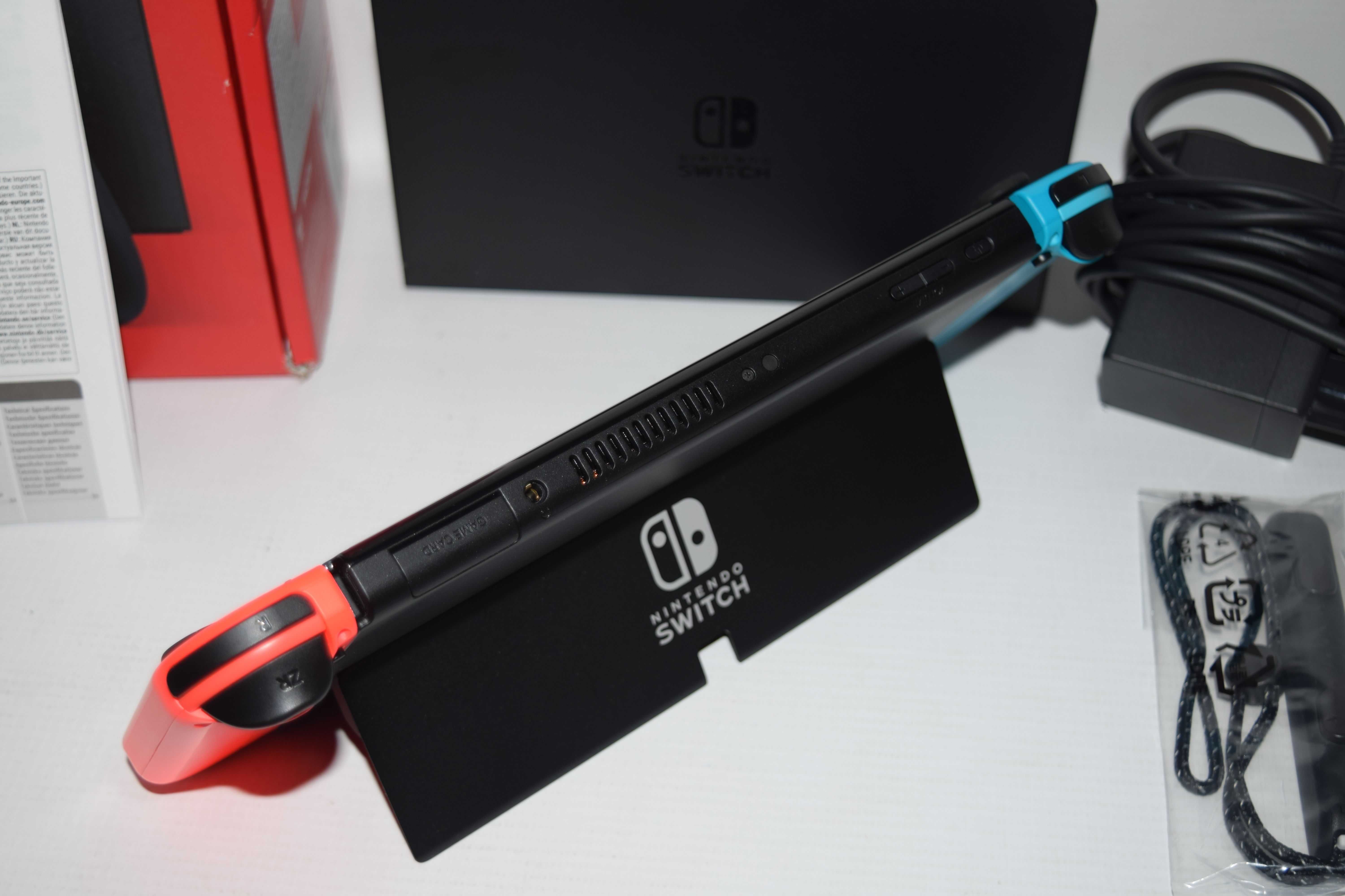 Konsola Nintendo Switch OLED HEG-001
