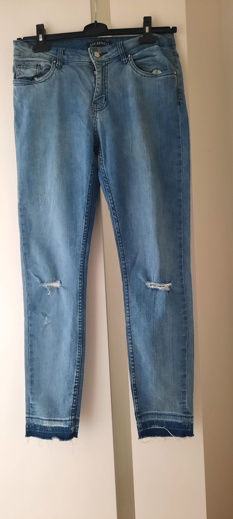 Spodnie jeans Top Secret r.40